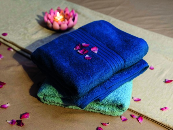 Hotel Bed Linens